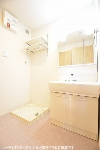 ルミエール鹿黒Ｂの洗面所|忙しい朝には欠かせない洗面所です