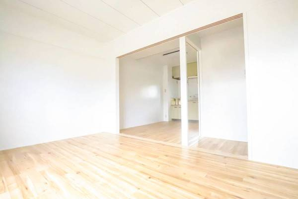 ビレッジハウス奥北野3号棟の居間・リビング|ビレッジハウスの同一物件・同一タイプの間取りの写真です