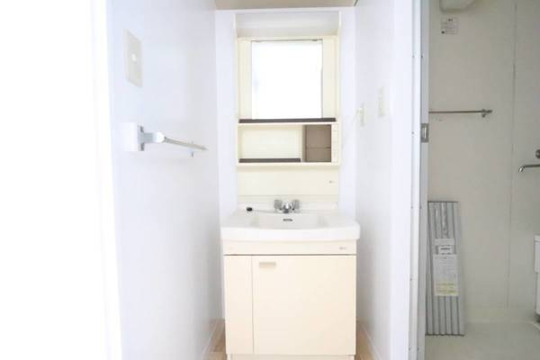 ビレッジハウス奥北野3号棟の洗面所|ビレッジハウスの同一物件・同一タイプの間取りの写真です