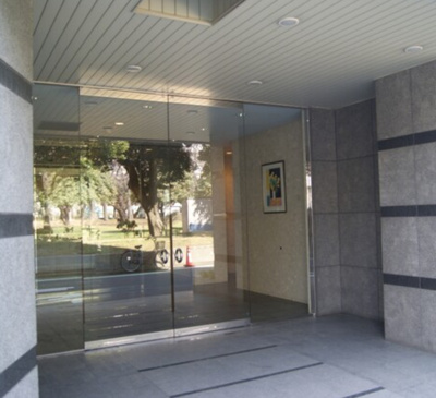 【エントランス】 | ルピナス横濱ポートサイド