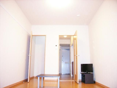 【居間・リビング】 | レオパレスかわせみ