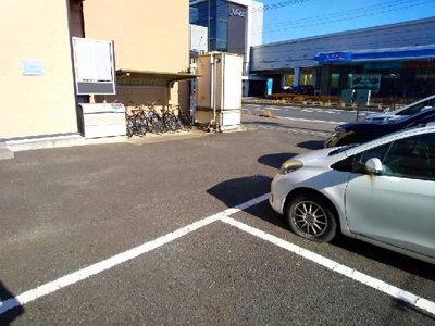 【駐車場】 | レオパレスかわせみ