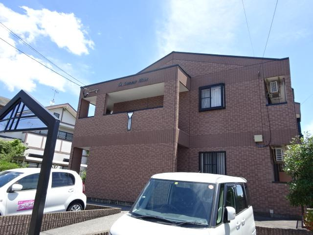 Ｓｕｎｎｙ　Ｈｉｌｌｓ（サニーヒルズ）のエントランス|外観写真（昼）