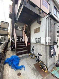 【エントランス】 | 清潔なエントランスです