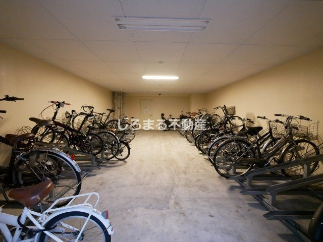 ララプレイスＯＳＡＫＡ　ＷＥＳＴ　ＰＲＩＭＥのその他共用部分