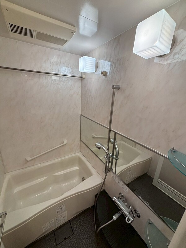 クレストフォルム錦糸町の浴室