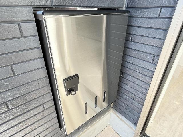 レオンの設備|宅配ボックス