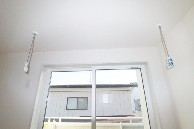 郡山市安積荒井３丁目　　　１号棟　　　安積第1小学校、安積中学区　の洋室