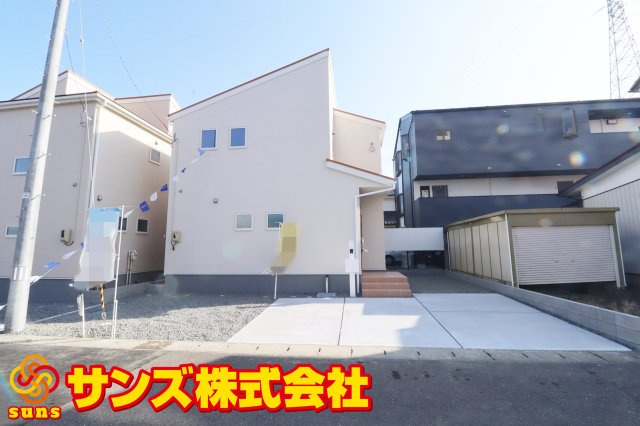 郡山市安積荒井３丁目　　　１号棟　　　安積第1小学校、安積中学区　の外観|北側から見た駐車場を含む外観♪