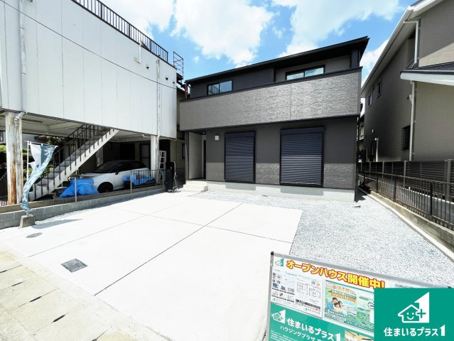 八幡市川口西扇　第1期　新築一戸建ての外観|お客様に長く安心して住んでいだだける事にこだわった家づくり！住んでからのアフターサービスにもしっかりと取り組んでいます！