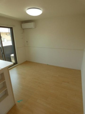 【居間・リビング】 | サンシャイン | ゆったりとした居間です