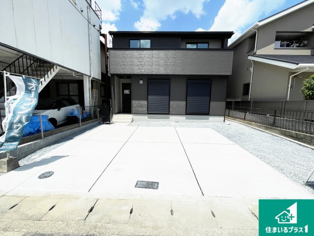 八幡市川口西扇　第1期　新築一戸建ての外観|お客様に長く安心して住んでいだだける事にこだわった家づくり！住んでからのアフターサービスにもしっかりと取り組んでいます！