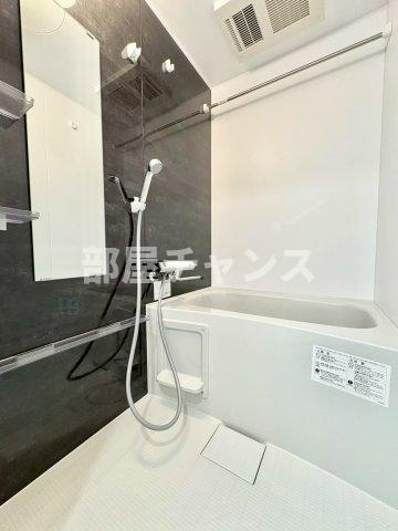 アドバンス名古屋アウリィの浴室