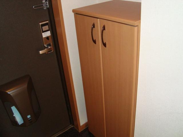 ラ・ポワールの収納|下駄箱