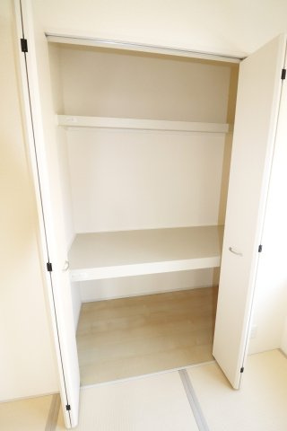 郡山市安積荒井３丁目　　　２号棟　　　安積第1小学校、安積中学区　の収納