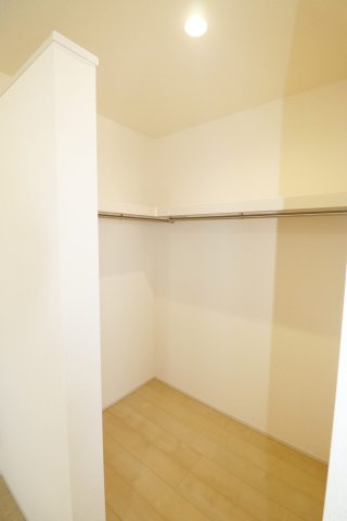 郡山市安積荒井３丁目　　　２号棟　　　安積第1小学校、安積中学区　の収納