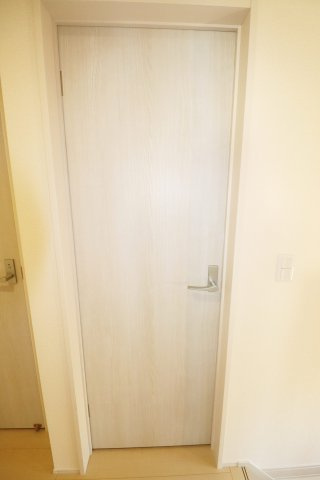 郡山市安積荒井３丁目　　　２号棟　　　安積第1小学校、安積中学区　の収納