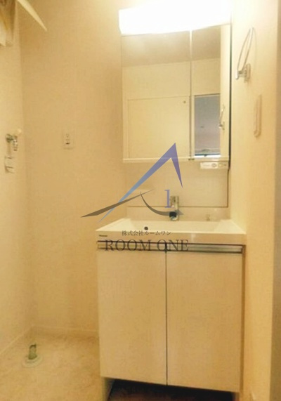 ラシーネ鎌倉の洗面所|洗面台です。