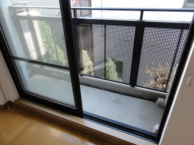 パルコート・ステアのセキュリティ|ＴＶモニターホン