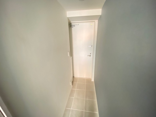 TOYO-ICHI APARTMENT.の玄関