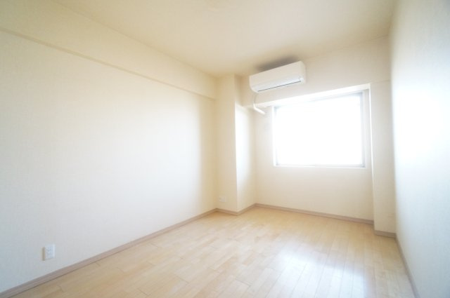 メロディーハイム志津スウィート・ピアの洋室