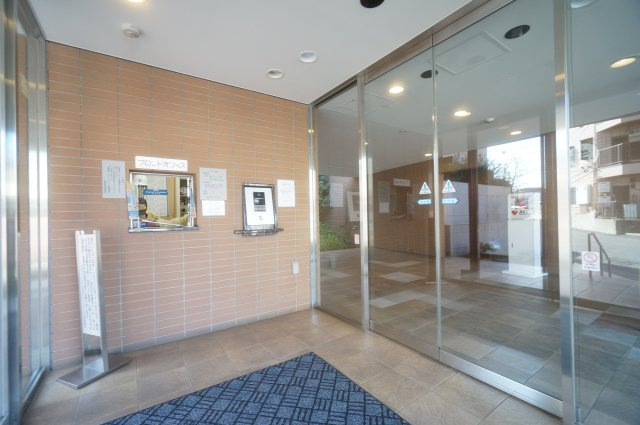 メロディーハイム志津スウィート・ピアのエントランス