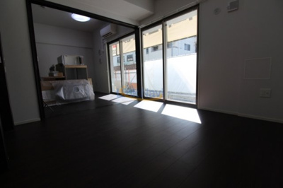 【居間・リビング】 | クラヴィエ西梅田