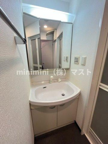 ドゥスプランドゥールの洗面所