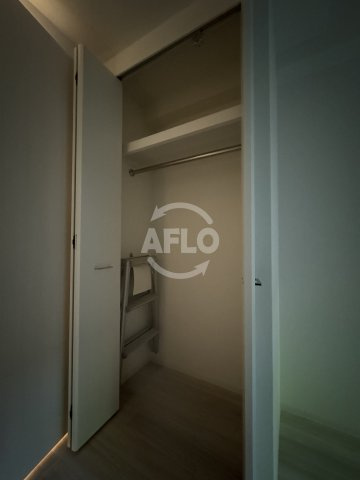セレニテ難波リアンの収納|セレニテ難波リアン　クローゼット