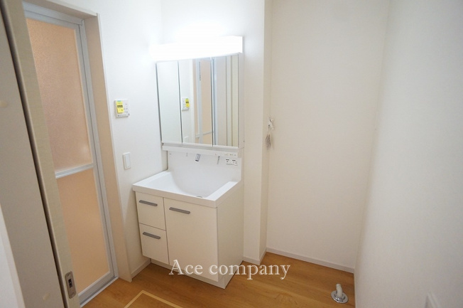 【ランドリースペース】 | 八尾市南本町9丁目 | 床下収納付きです♪