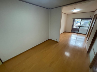 【居間・リビング】 | クラウンコート