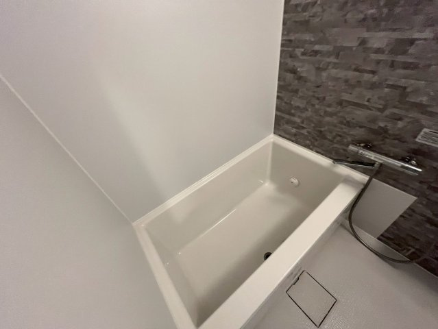 神戸市灘区都通２丁目の賃貸マンションの浴室