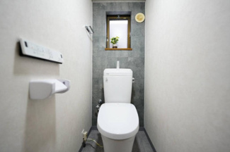 【トイレ】 | 西宮市　甲子園網引町　中古戸建