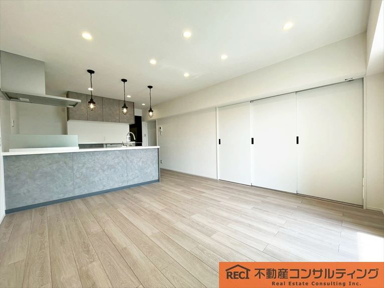 六甲ハイツの居間・リビング