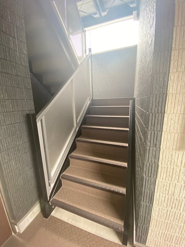 神戸市灘区神ノ木通２丁目の賃貸マンションの外観