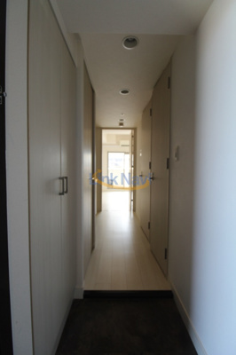 【玄関】 | エスライズ新大阪フロント