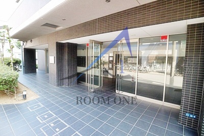 リファイズエムエスのエントランス|エントランスです。