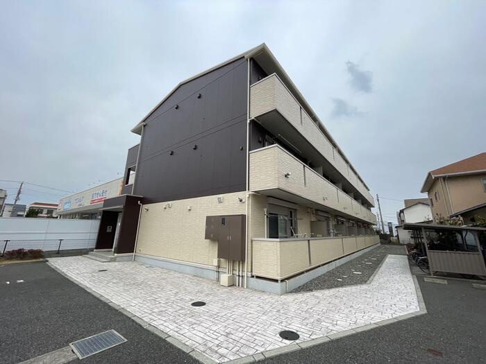 Ｃｏｍｏｄｏ Ｓａｔｓｕｋｉの外観