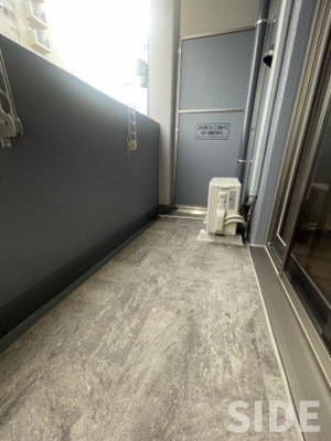 【バルコニー】 | ロイヤルクィーンズパーク浪速