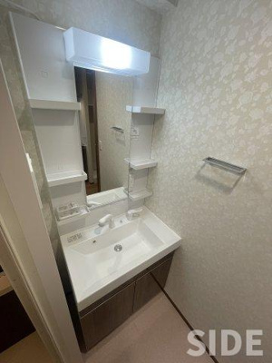 【洗面所】 | ロイヤルクィーンズパーク浪速