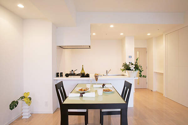 レジディア文京本駒込の内装|※家具はイメージです