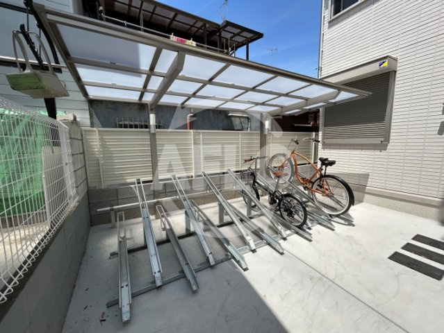 クラシスト万代　住吉小学校のその他共用部分|クラシスト万代　駐輪場