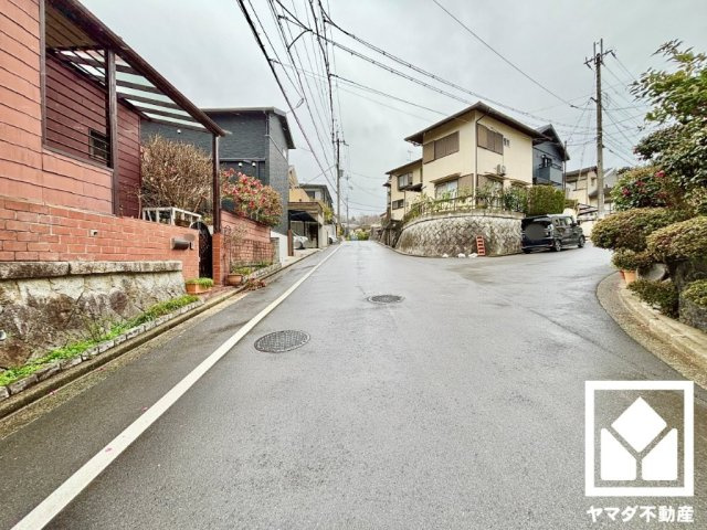 宇治市明星町３丁目の前面道路含む現地写真