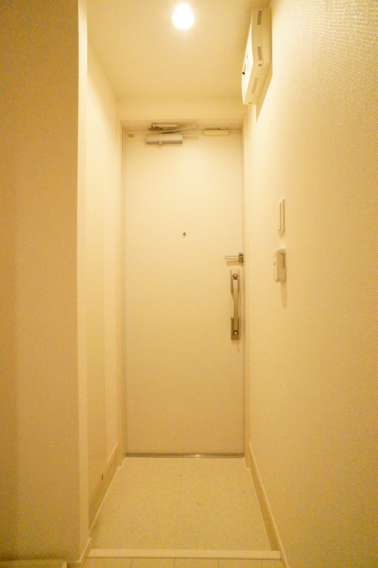 リブリ・アスフィードの玄関