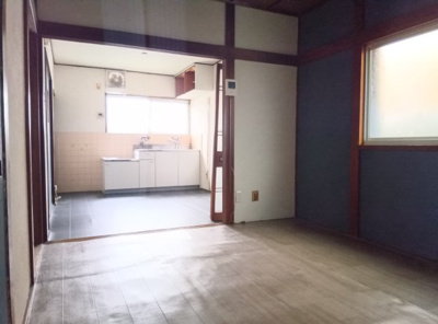 【居間・リビング】 | 若松町 戸建