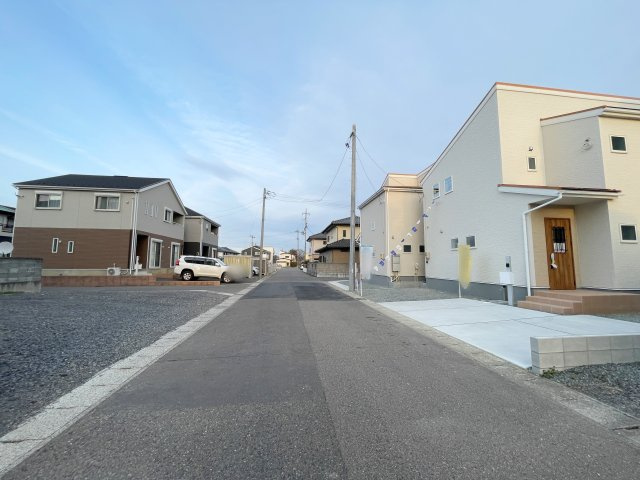 新築戸建・新築建売　郡山市安積荒井3丁目第2　安積第一小・安積中の前面道路含む現地写真