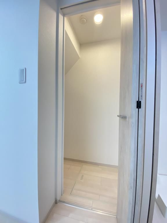 Affabileの洗面所|明るい洗面所です