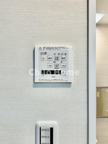 プランヴェールEXサザンウイングの冷暖房・空調設備|【浴室乾燥機】暖房・冷風・換気・乾燥が可能です。毎日を快適に過ごせるうれしい機能が揃っています。雨の日の洗濯物も安心です。