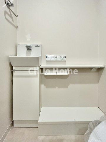 プランヴェールEXサザンウイングの内装|【ウォシュレット】清潔に使いたいお手洗いには最適な設備です。もちろんウォームレットも標準装備です。