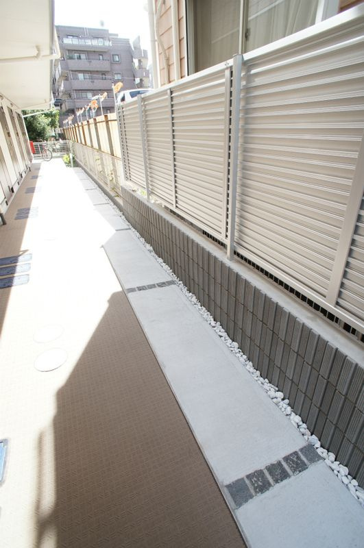 リブリ・deuxSoleil中里のロビー